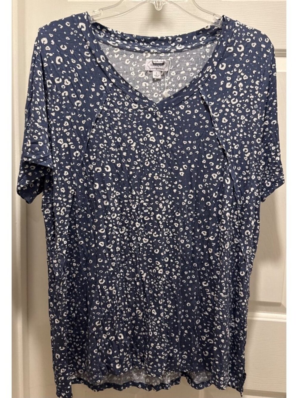 Mud Pie womens Large Minah V-neck shirt tunic blue white NWT rayon animal print
